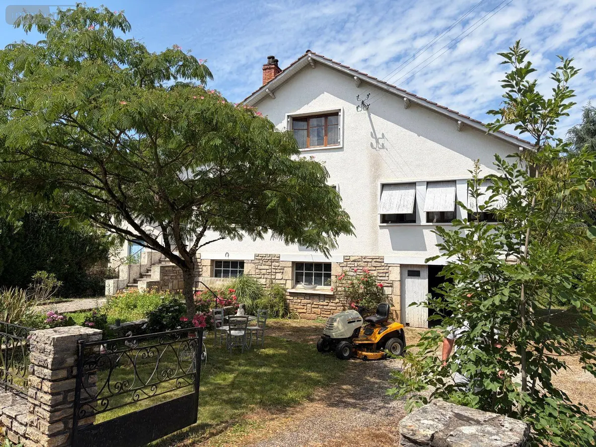 Maison a vendre Cajarc 46160 Lot 46 137 m2 6 pièces 189240 euros CA/664 001