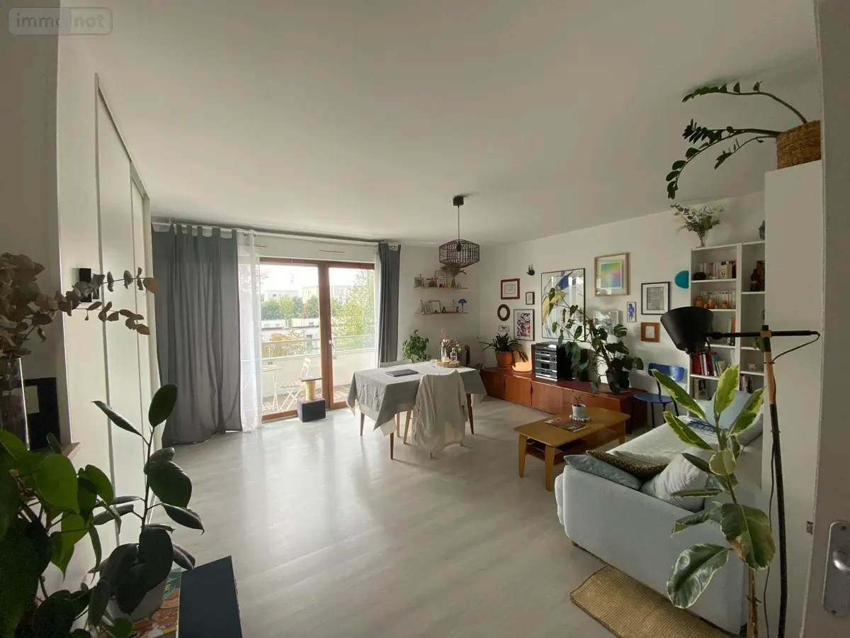 Appartement a vendre Saint-Jacques-de-la-Lande 35136 Ille-et-Vilaine 35 64 m2 3 pièces 198550 euros 105/2050 001