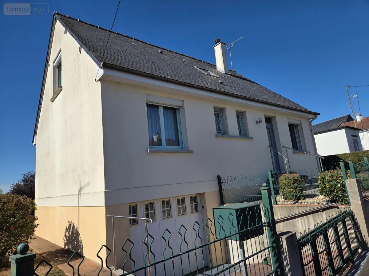 Maison a vendre Mayenne 53100 Mayenne 53 103 m2 6 pièces 156000 euros 53075/FC23A 001