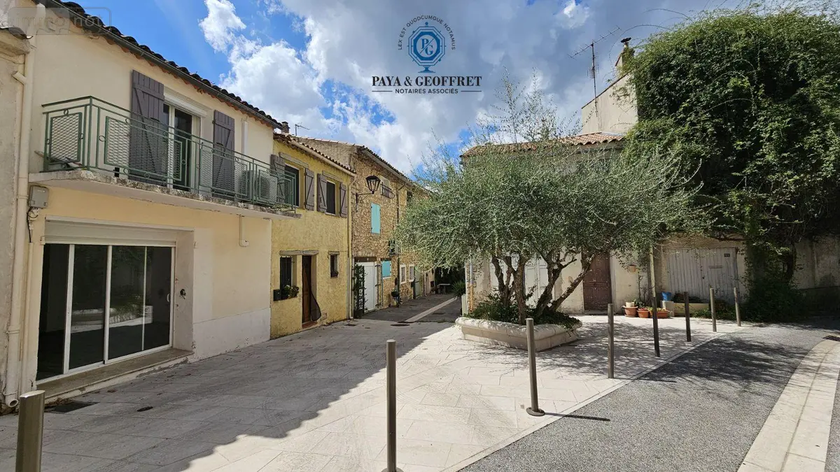 Maison a vendre Rocbaron 83136 Var 83 80 m2 3 pièces 215000 euros 14562/CtsB-R-MAE 001