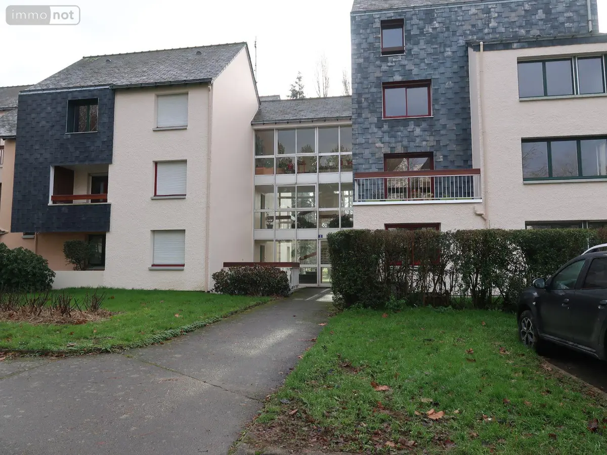 Location appartement Rennes 35000 Ille-et-Vilaine 35 53 m2 2 pièces 820 euros 050/179 001