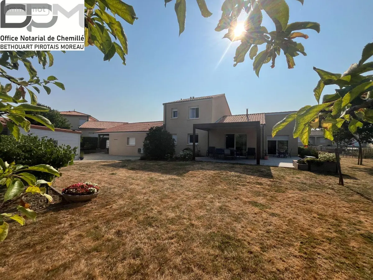 Maison a vendre La Salle-de-Vihiers 49310 Maine-et-Loire 49 124 m2 5 pièces 278000 euros 49062/835 001