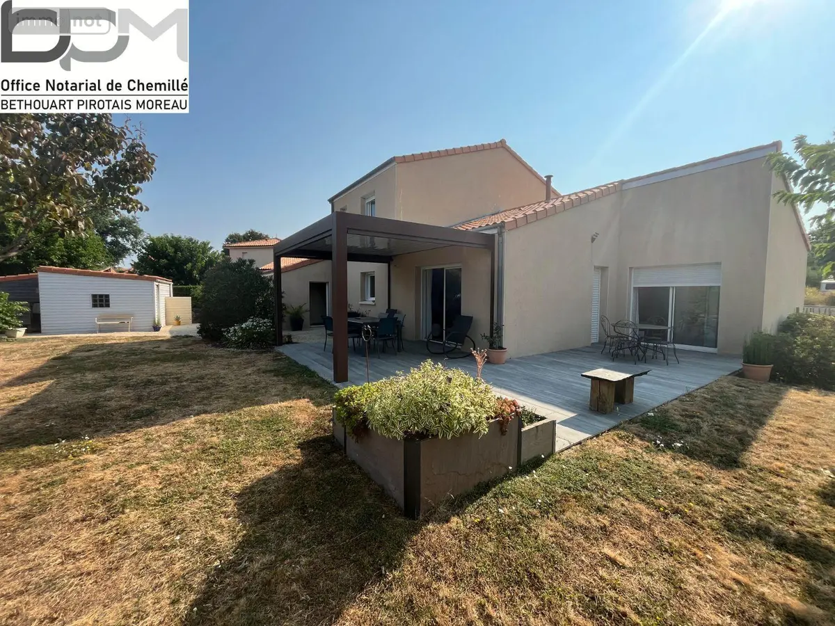 Maison a vendre La Salle-de-Vihiers 49310 Maine-et-Loire 49 124 m2 5 pièces 278000 euros 49062/835 001