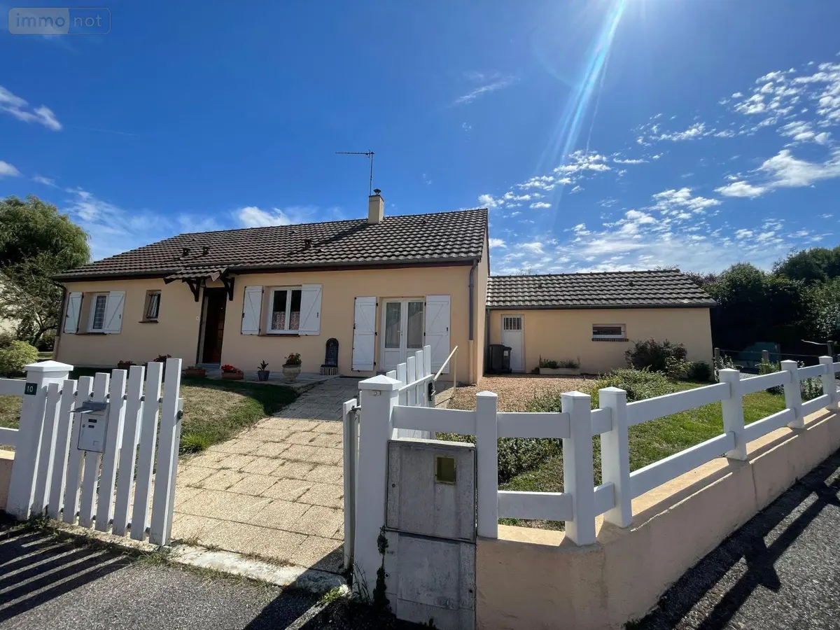 Location maison Arcisses 28400 Eure-et-Loir 28 94 m2 700 euros 11247/289 001