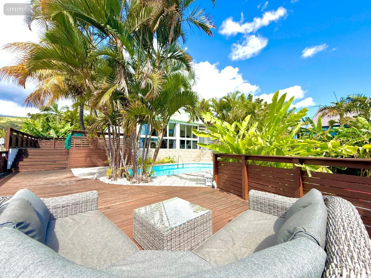 Maison a vendre Saint-Paul 97411 La Réunion 974 129 m2 5 pièces 544870 euros 97424/321 001