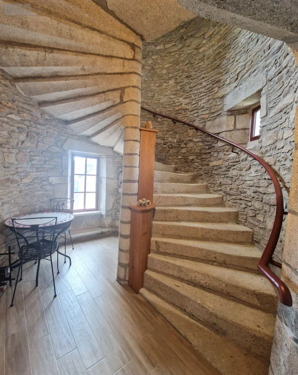 Appartement a vendre Quimper 29000 Finistère 29 151 m2 5 pièces 672900 euros 001/1650 001