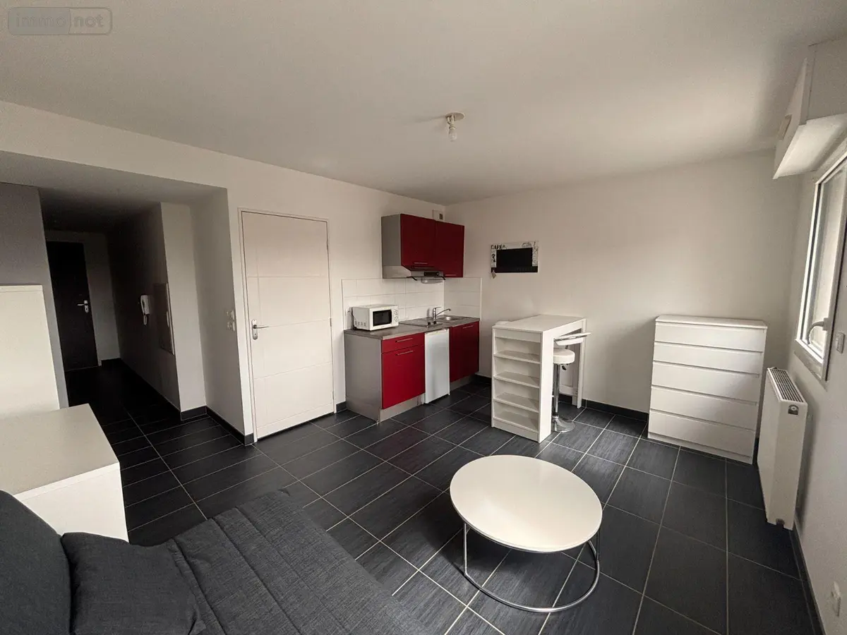 Location appartement Rennes 35000 Ille-et-Vilaine 35 26 m2 1 pièce 720 euros 35129-7021 001