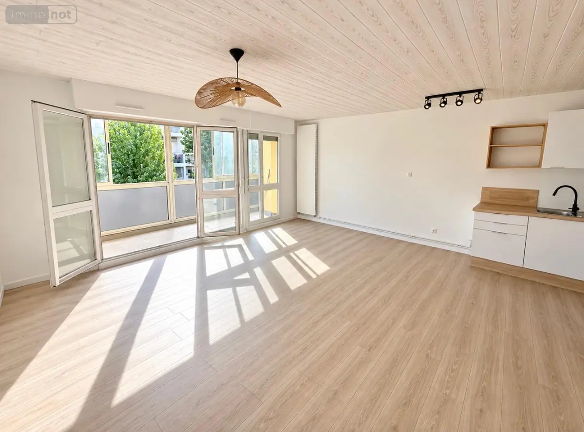 Appartement a vendre Saint-Malo 35400 Ille-et-Vilaine 35 72 m2 3 pièces 238970 euros 35144/402 001