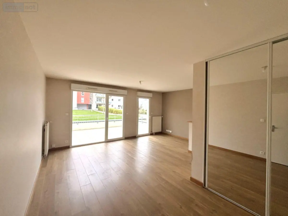 Appartement a vendre Rennes 35000 Ille-et-Vilaine 35 61 m2 3 pièces 220080 euros VR/146 001