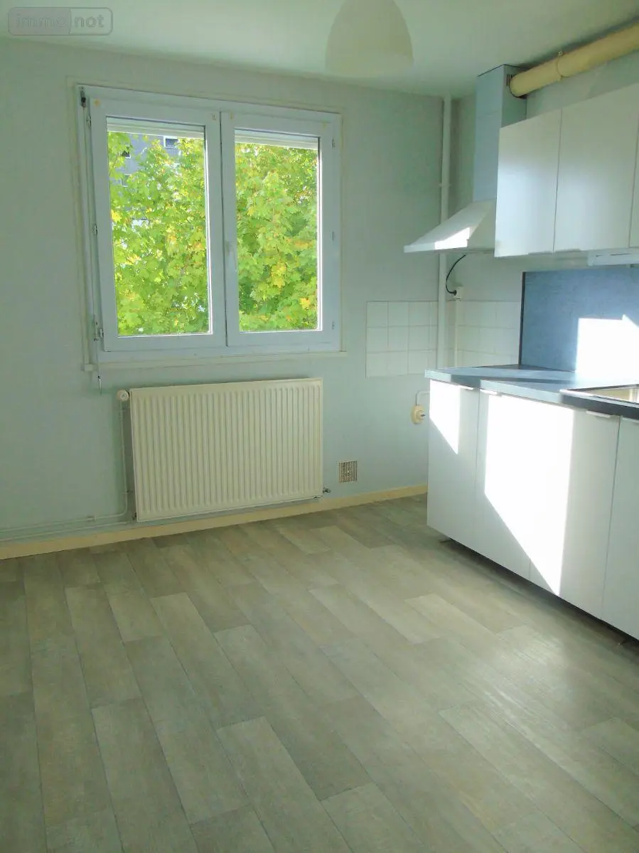 Location appartement Avallon 89200 Yonne 89 64 m2 2 pièces 660 euros 89099/140727 001