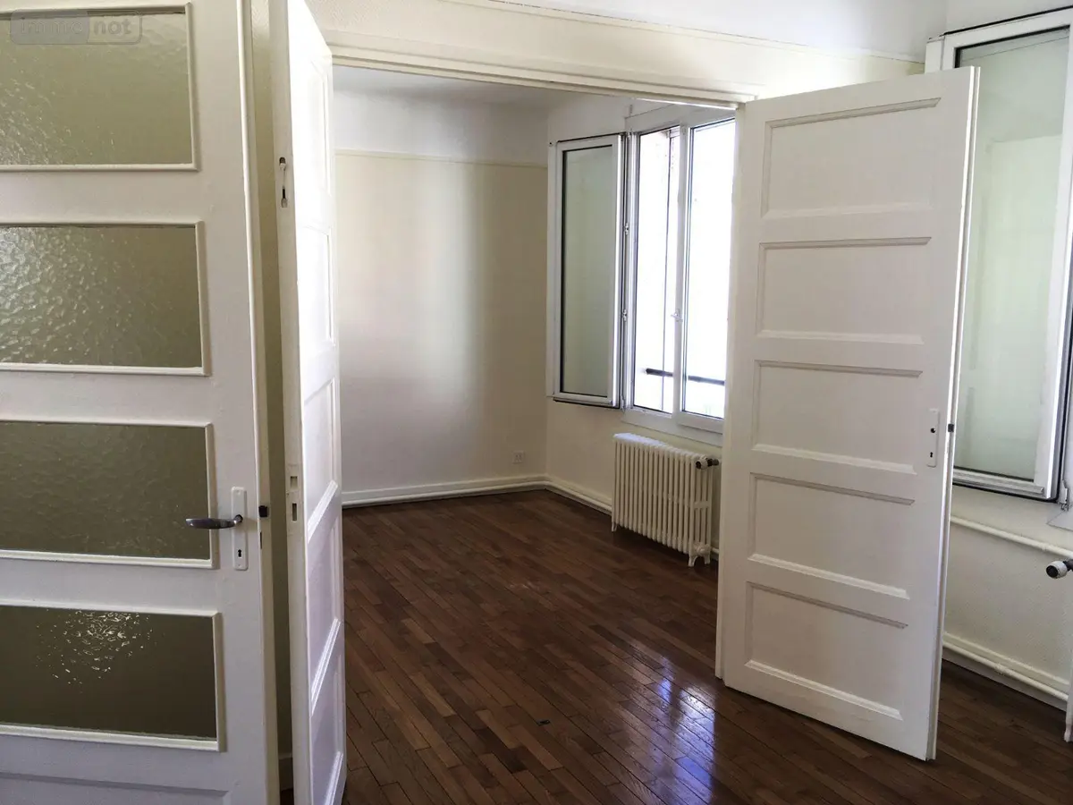 Location appartement Vitry-le-François 51300 Marne 51 46 m2 2 pièces 420 euros 51081/995 001