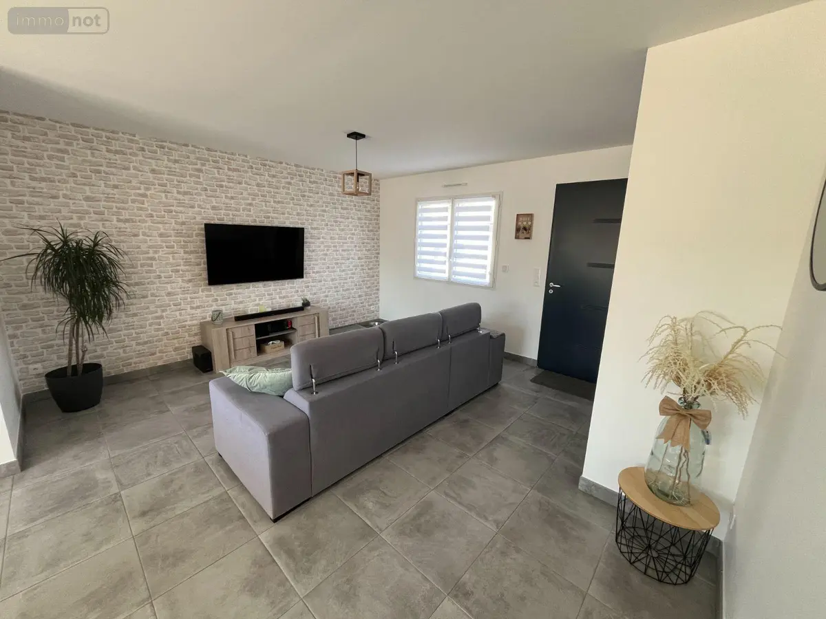 Maison a vendre Chemillé-en-Anjou 49120 Maine-et-Loire 49 93 m2 275000 euros 49062/837 001
