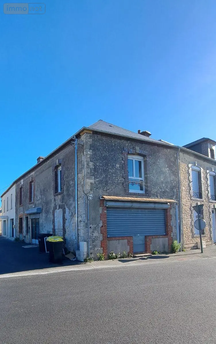 Immeuble de rapport a vendre Vierville-sur-Mer 14710 Calvados 14 137 m2 174500 euros N3631 001