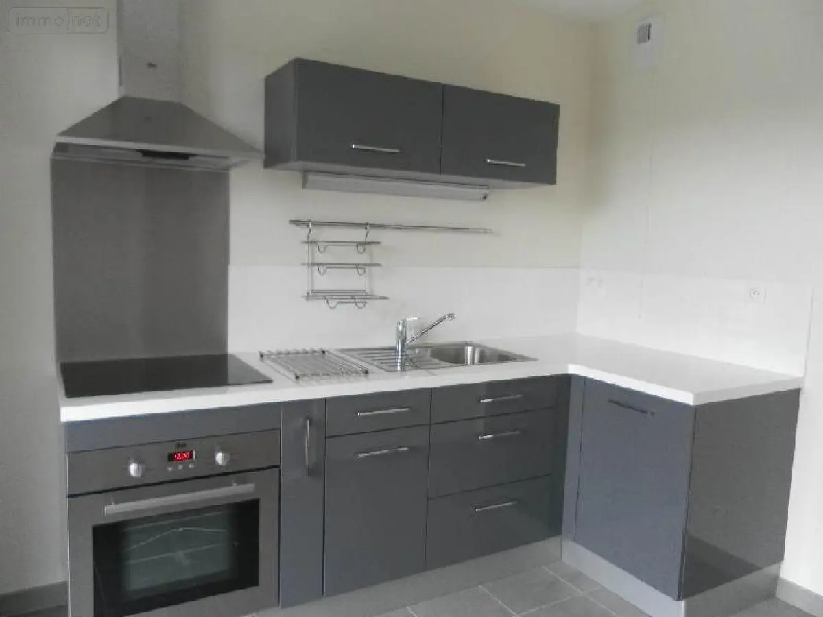 Location appartement Bruz 35170 Ille-et-Vilaine 35 45 m2 2 pièces 582 euros 35129-7041 001