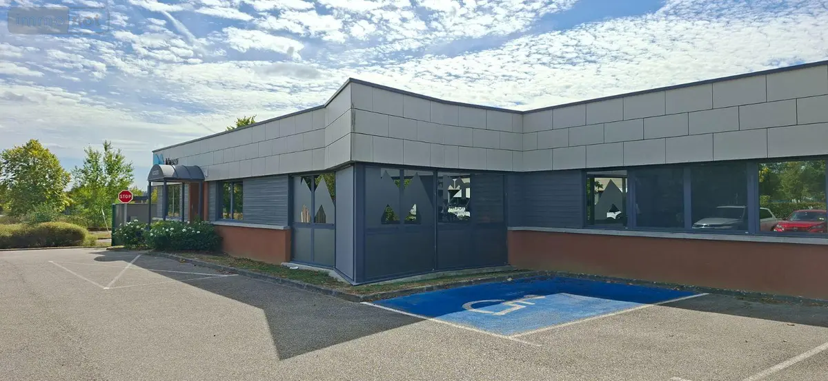 Location immeuble de rapport Évreux 27000 Eure 27 347 m2 5266 euros LOCBAT 001