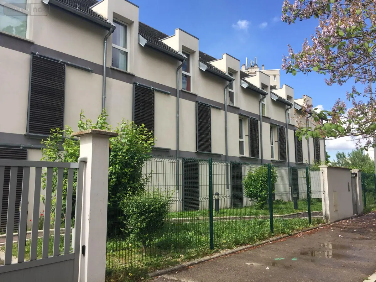Location appartement Troyes 10000 Aube 10 23 m2 1 pièce 420 euros 10376/1299 001