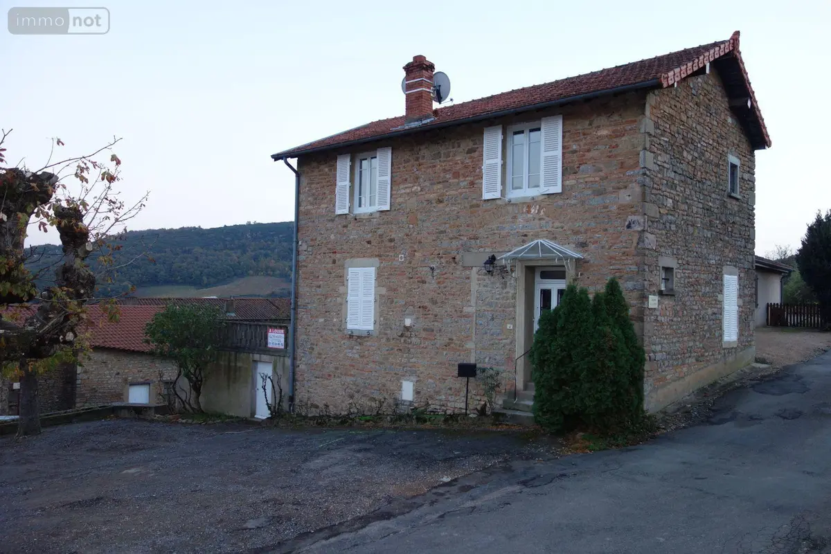 Location maison Vergisson 71960 Saône-et-Loire 71 117 m2 4 pièces 750 euros LC 517 001