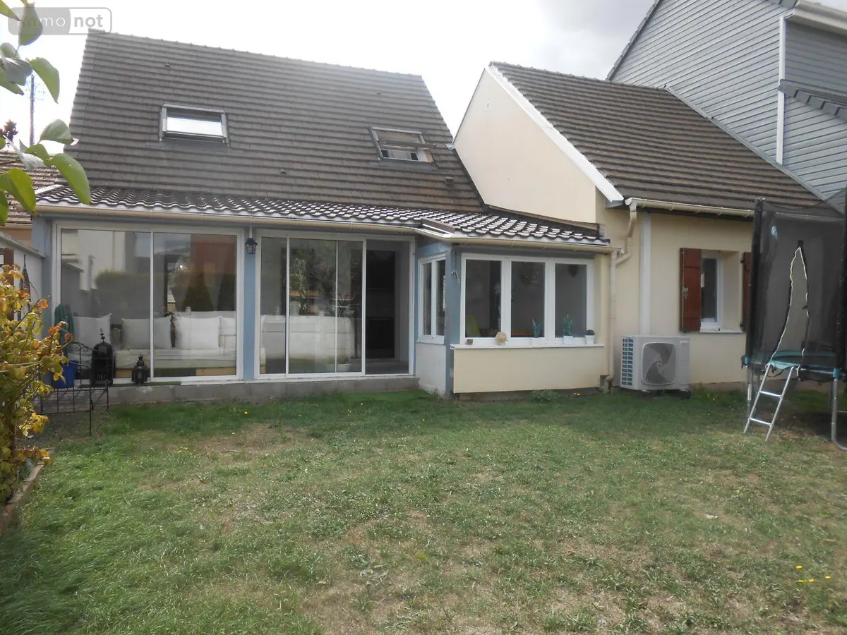Location maison Mantes-la-Jolie 78200 Yvelines 78 92 m2 4 pièces 1400 euros 78136-75 001