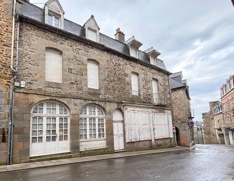 Immeuble de rapport a vendre Fougères 35300 Ille-et-Vilaine 35 87 m2 86500 euros 35034-58 001