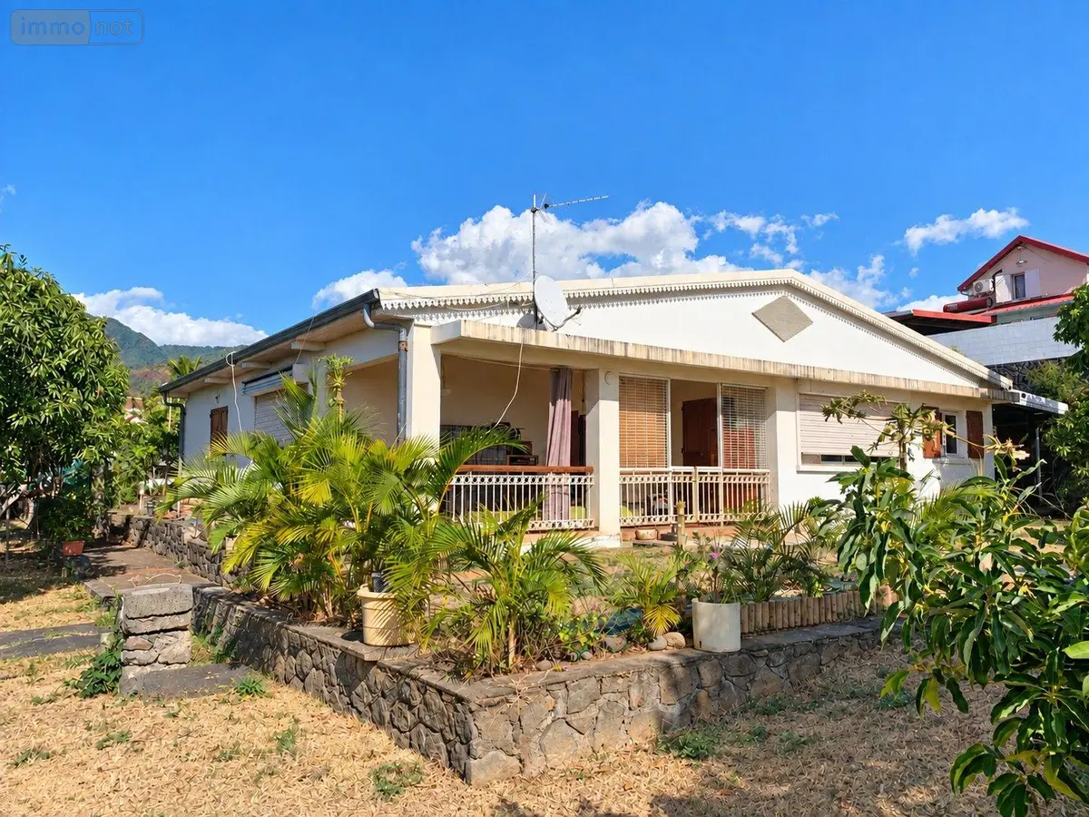 Maison a vendre La Possession 97419 La Réunion 974 162 m2 4 pièces 699990 euros 97405/331 001