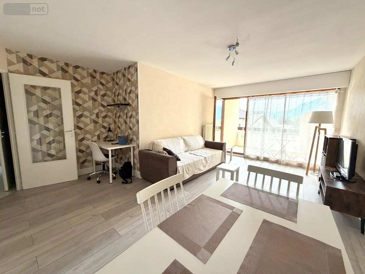 Appartement a vendre Bassens 73000 Savoie 73 52 m2 2 pièces 205000 euros 73007-248 001