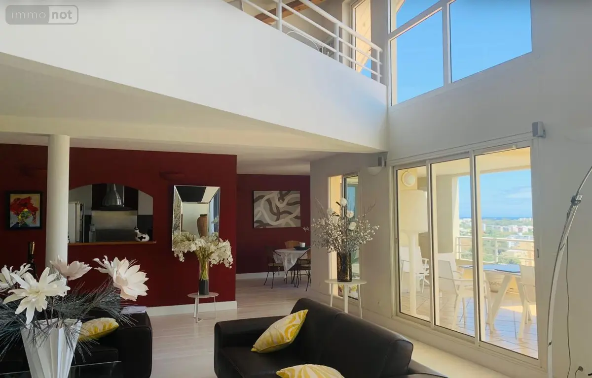 Appartement a vendre Saint-Denis 97400 La Réunion 974 197 m2 4 pièces 590000 euros 97404/44 001