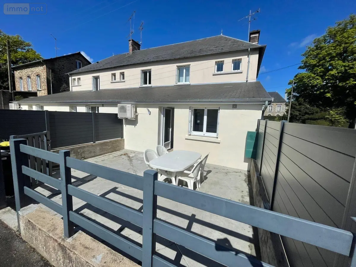 Location maison Fougères 35300 Ille-et-Vilaine 35 81 m2 5 pièces 850 euros 35034-60 001