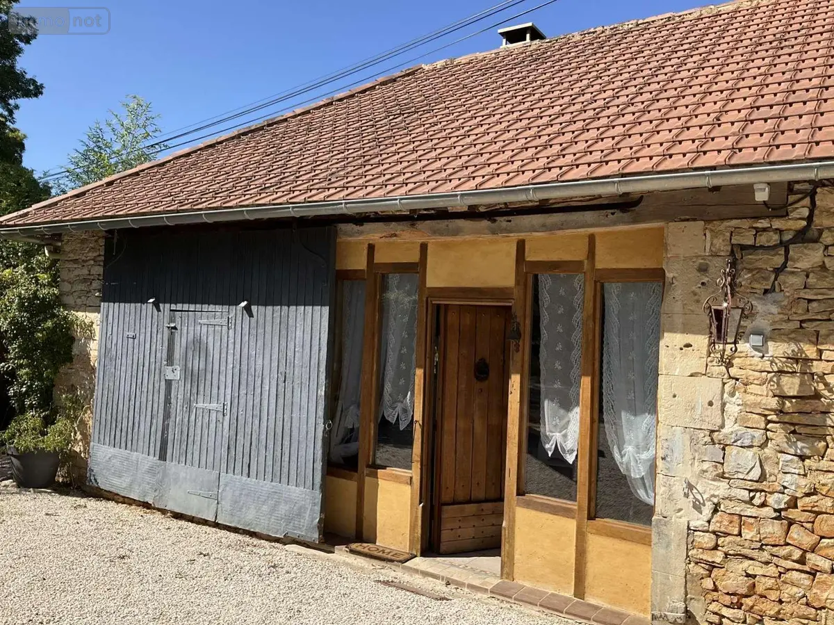 Maison a vendre Gourdon 46300 Lot 46 60 m2 2 pièces 172600 euros 46041/468 001