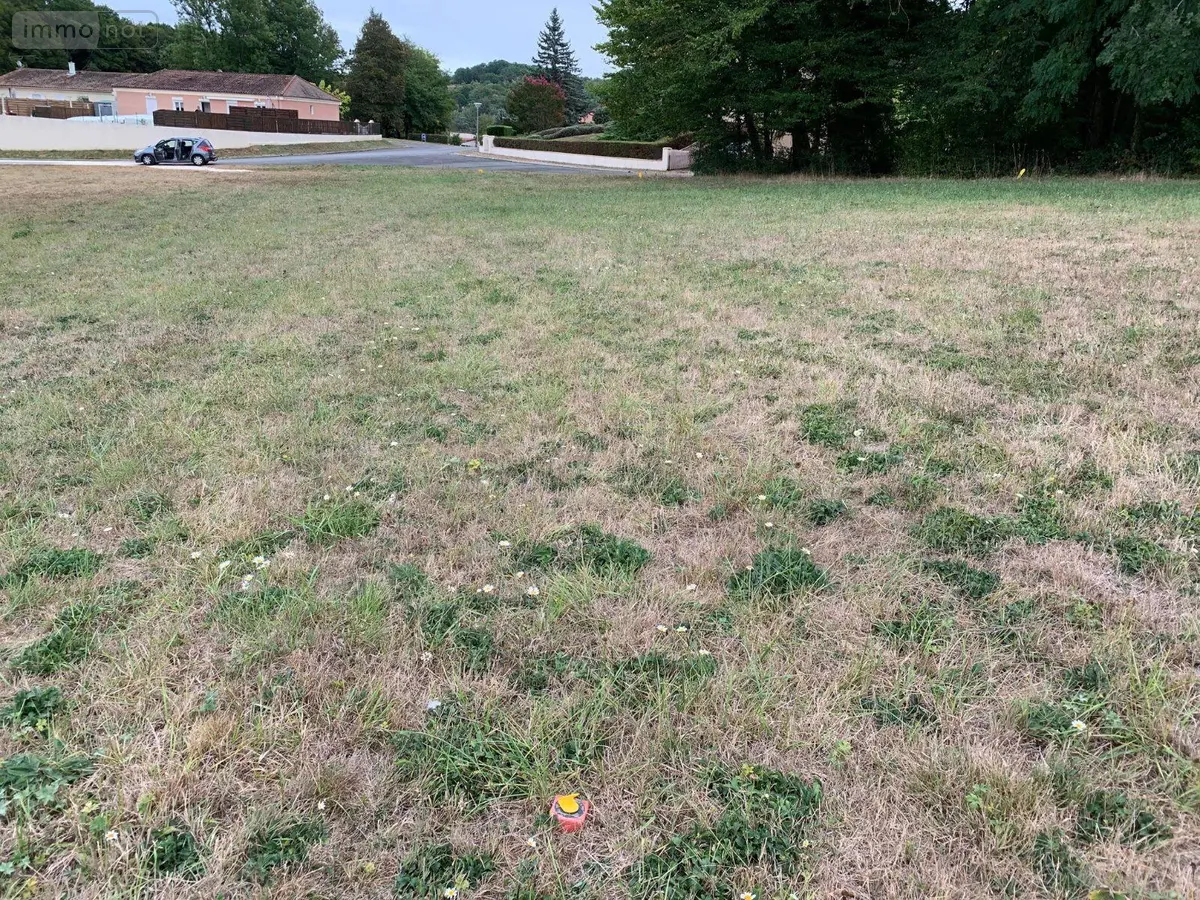 Terrain a batir a vendre Sarliac-sur-l'Isle 24420 Dordogne 24 1100 m2 43200 euros 24001//652 001