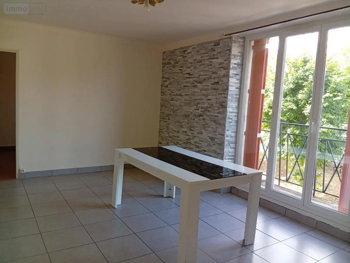 Appartement a vendre Beaugency 45190 Loiret 45 58 m2 3 pièces 79200 euros 091/1543 001