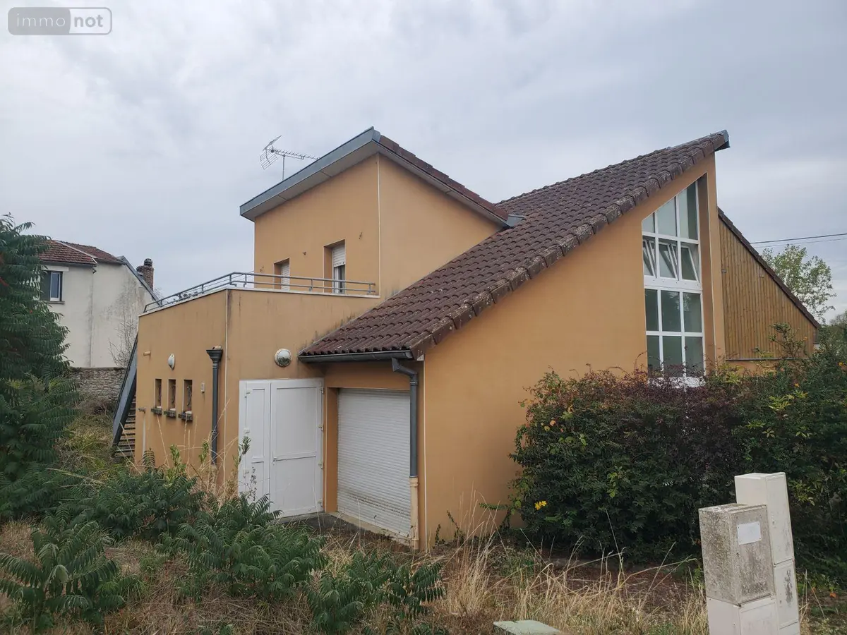 Immeuble de rapport a vendre Chénérailles 23130 Creuse 23 245 m2 14 pièces 189000 euros 10986/766 001