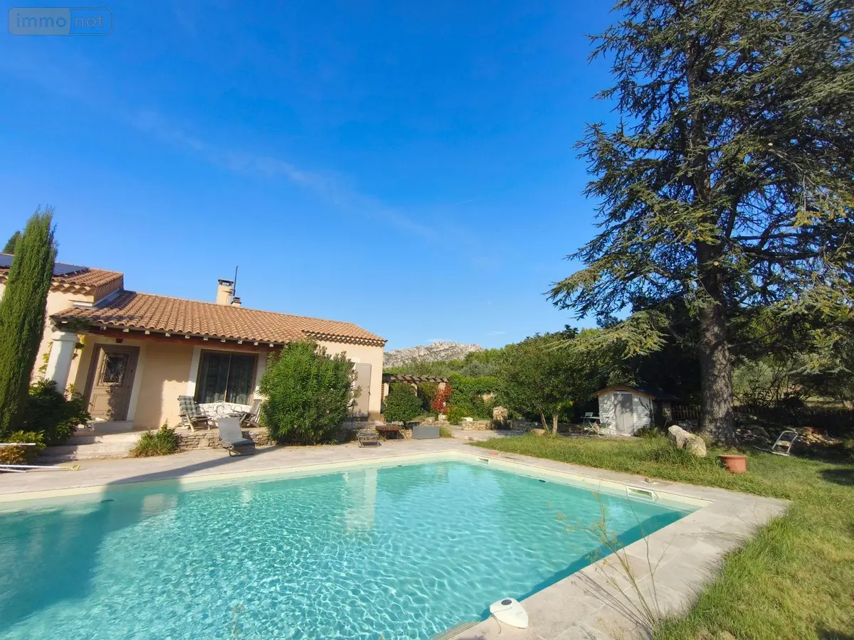 Maison a vendre Aureille 13930 Bouches-du-Rhône 13 161 m2 6 pièces 556500 euros 075/220 001