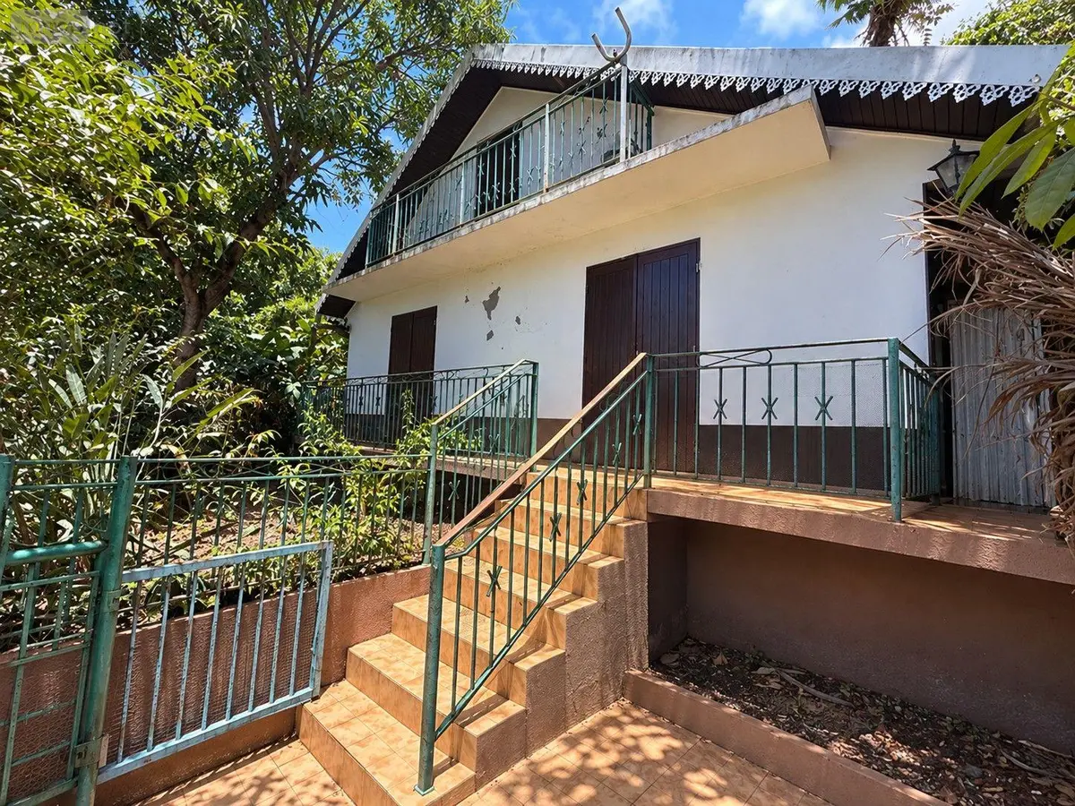 Maison a vendre Saint-Denis 97400 La Réunion 974 95 m2 3 pièces 335900 euros 97405/340 001