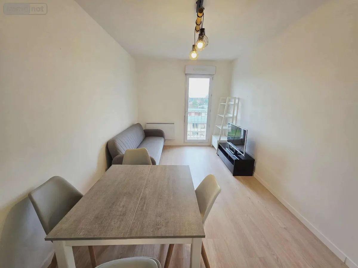 Location appartement Saint-Julien-les-Villas 10800 Aube 10 41 m2 2 pièces 580 euros 10043-405 001