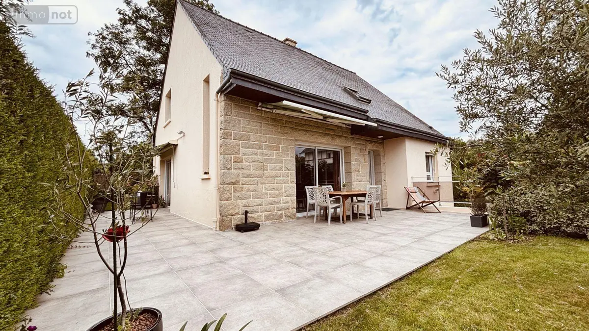 Maison a vendre Bruz 35170 Ille-et-Vilaine 35 137 m2 7 pièces 486450 euros 35176/472 001