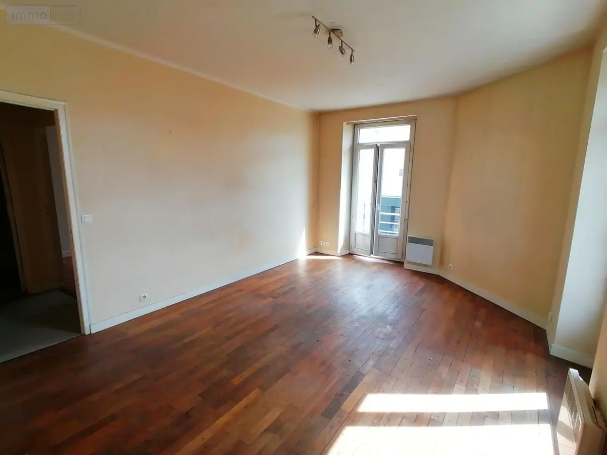 Appartement a vendre Bruz 35170 Ille-et-Vilaine 35 56 m2 2 pièces 136000 euros 35129-7114 001