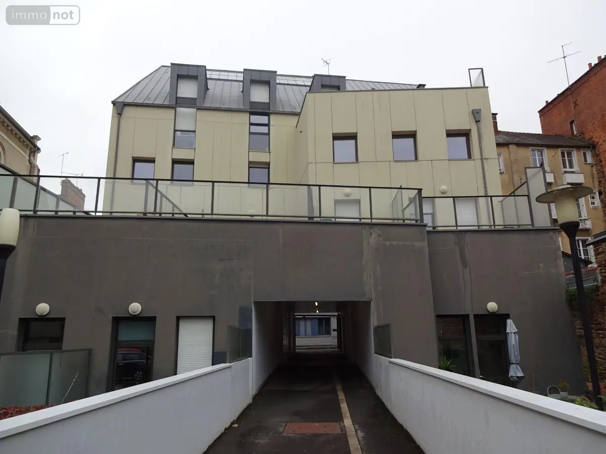Appartement a vendre Rennes 35000 Ille-et-Vilaine 35 17 m2 1 pièce 116700 euros 036/830 001