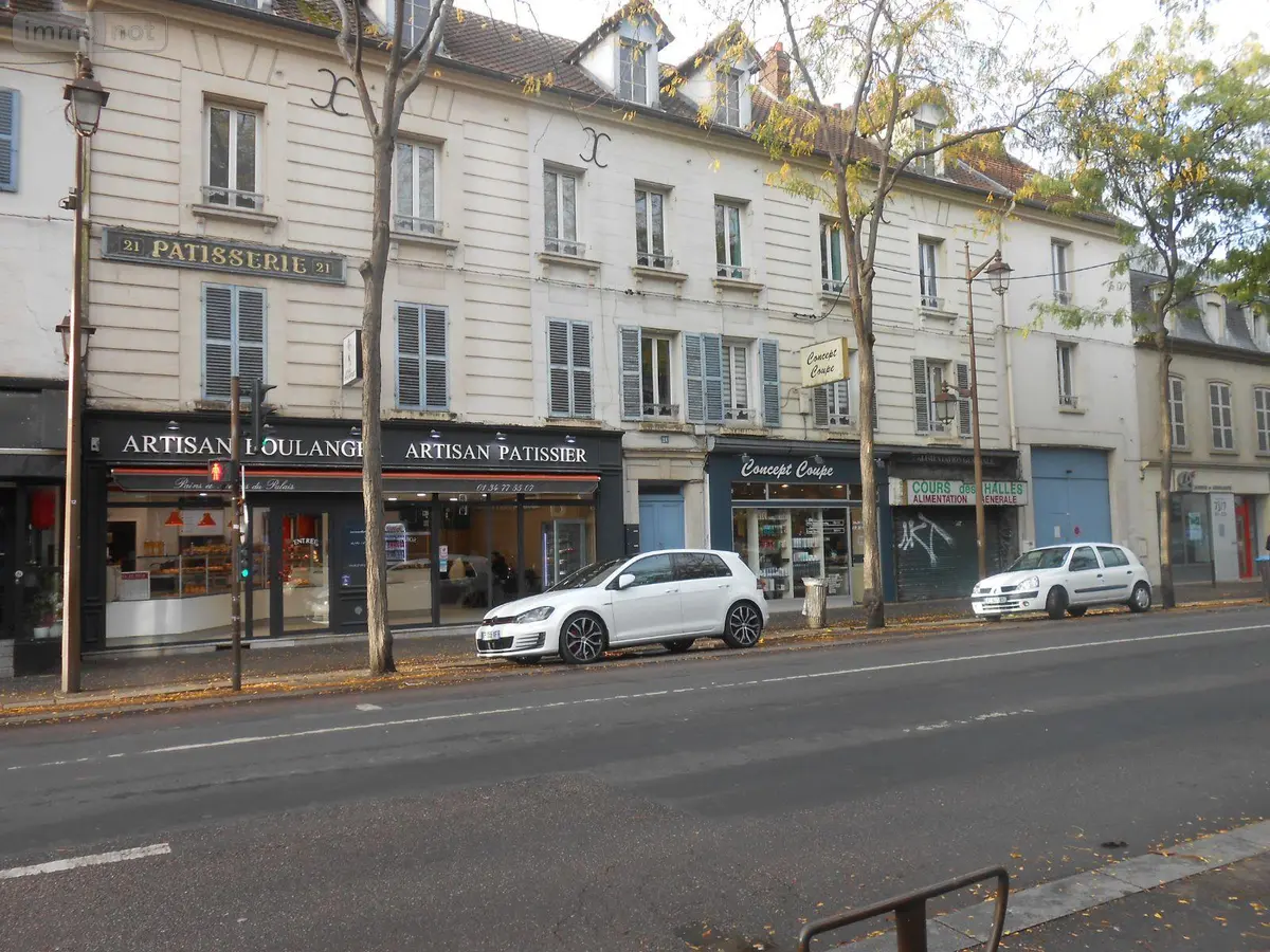 Location fonds et murs commerciaux Mantes-la-Jolie 78200 Yvelines 78 32 m2 1 pièce 950 euros 78136-76 001