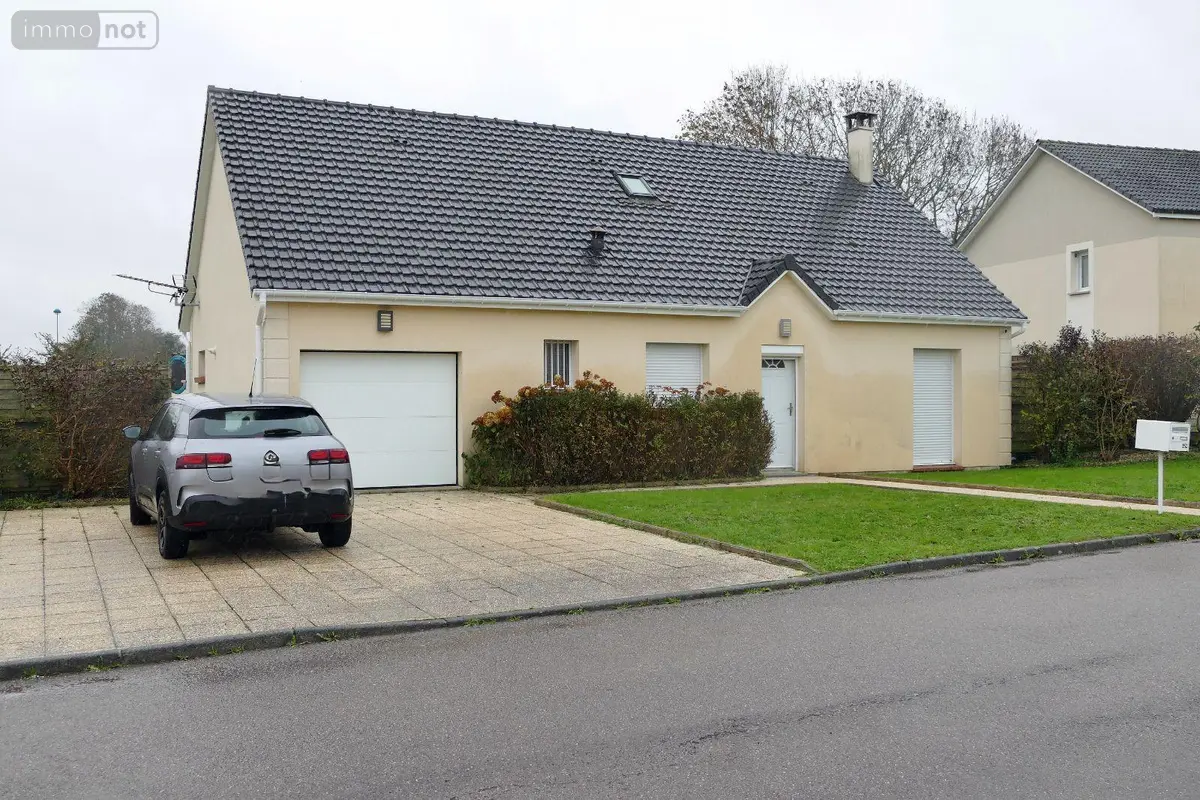 Location maison Saint-Léonard 76400 Seine-Maritime 76 121 m2 5 pièces 987 euros SC/522 001