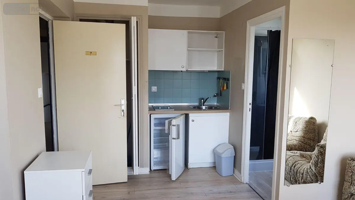 Location appartement Roscoff 29680 Finistère 29 23 m2 1 pièce 330 euros 29105/119 001