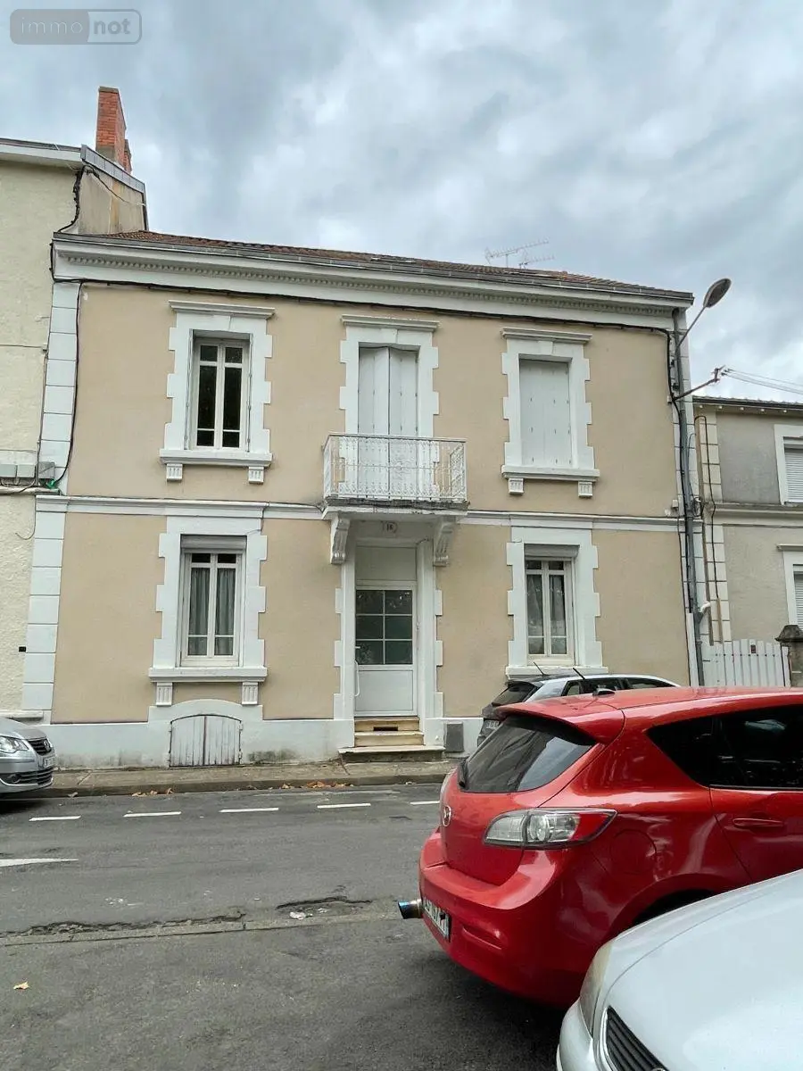 Immeuble de rapport a vendre Périgueux 24000 Dordogne 24 216 m2 339000 euros 24001/VENT/656 001