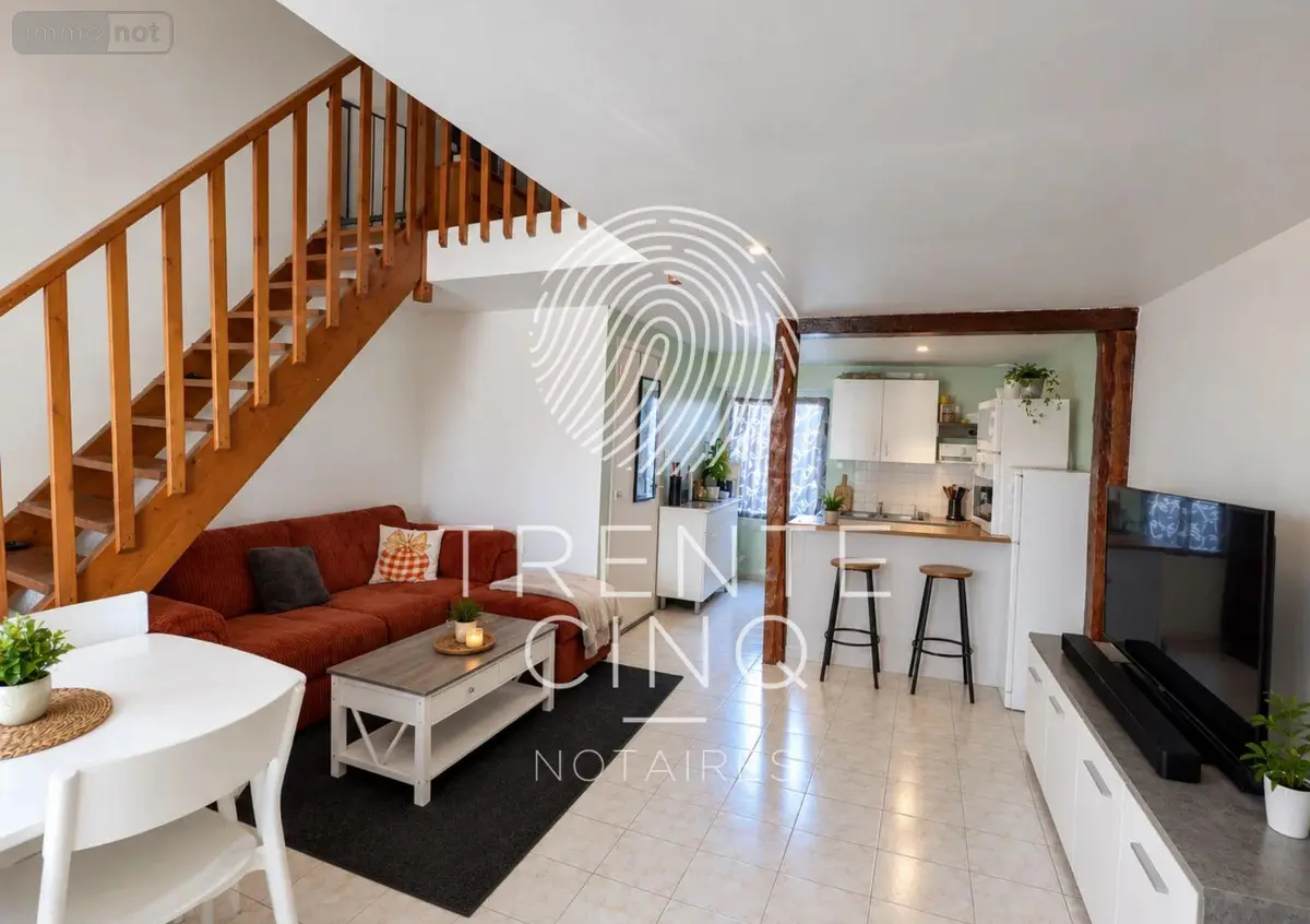 Location appartement Pont-Péan 35131 Ille-et-Vilaine 35 28 m2 1 pièce 350 euros 35129-7146 001