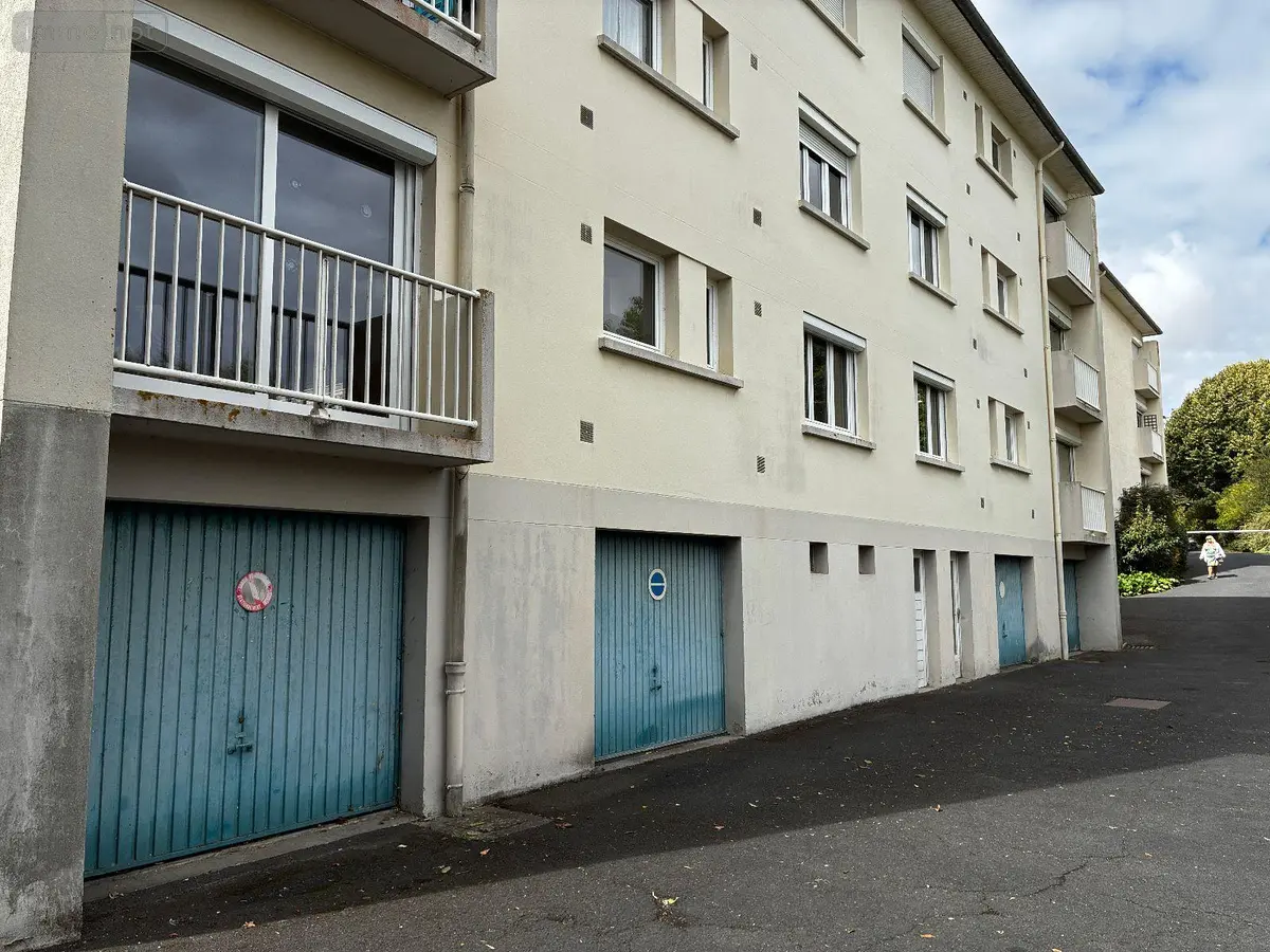 Garage et parking a vendre Caen 14000 Calvados 14 20 m2 1 pièce 15100 euros 14006/28 001