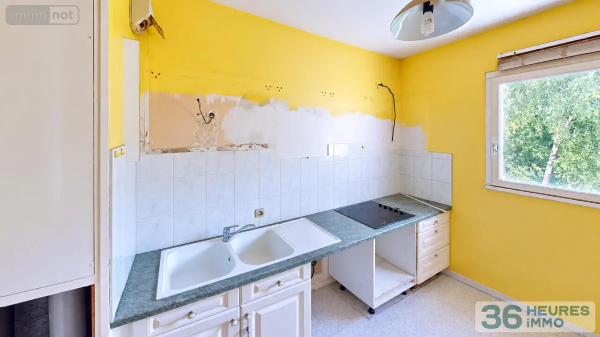 Appartement a vendre Rennes 35200 Ille-et-Vilaine 35 68 m2 4 pièces 162440 euros CHEUVREUX RENNES 35-VI 001