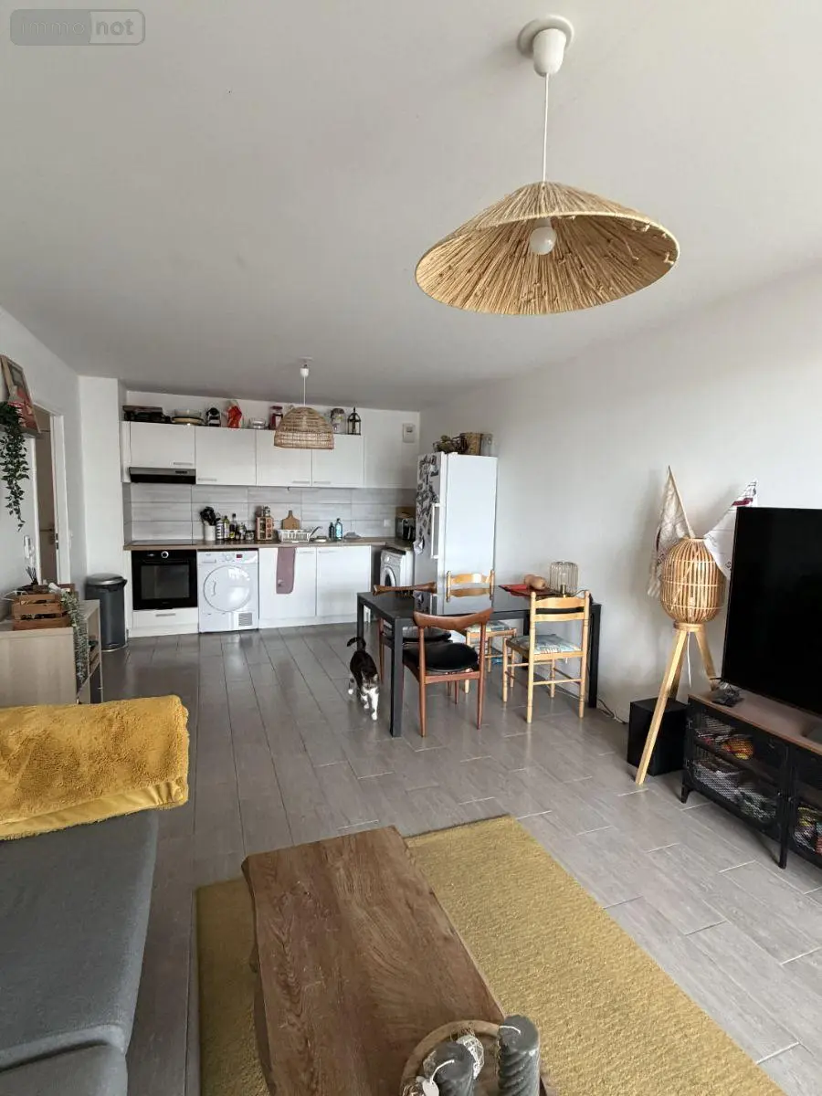 Appartement a vendre Bordeaux 33800 Gironde 33 60 m2 3 pièces 262000 euros 016/1140 001
