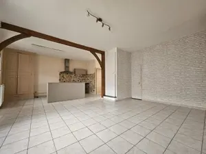 Location appartement Cormoranche-sur-Saône 01290 Ain 01 77 m2 3 pièces 615 euros 008/2324 001