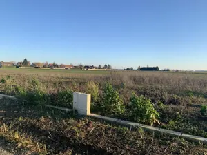 Terrain a batir a vendre Rouvres-en-Plaine 21110 Côte-d'Or 21 170 m2 118410 euros 078/1012 001