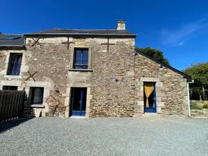 Location maison Pleslin-Trigavou 22490 Côtes-d'Armor 22 99 m2 4 pièces 900 euros 040M1520 001