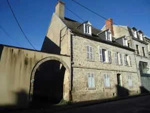 Maison a vendre Dun-le-Palestel 23800 Creuse 23 220 m2 11 pièces 96300 euros 1059 001