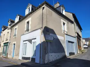 Immeuble de rapport a vendre La Souterraine 23300 Creuse 23 124 m2 101650 euros 1363 001